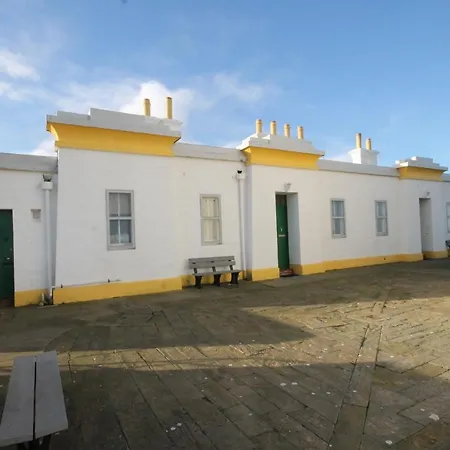 Covesea Lighthouse Cottages Lossiemouth Exterior photo